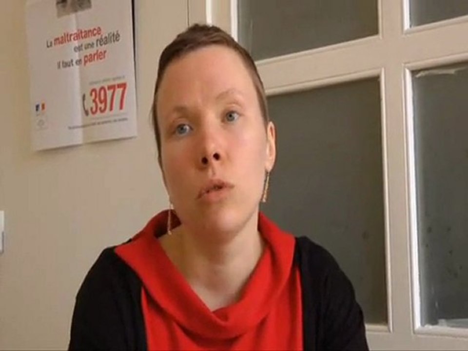 3977, la plateforme d'écoute "Maltraitance personnes âgées, personnes handicapés" : qui appelle ? qui écoute ? quel suivi de proximité ? par qui ? comment ?