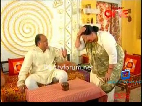 Woh Rehne Wali Mehlon Ki - 9th February 2012 P1