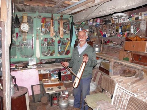 BİR BAŞKADIR BENİM MEMLEKETİM & 10