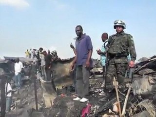 Incendio en campo de refugiados en Haití