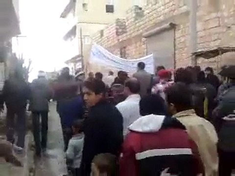 فري برس الاتارب نصرة لحمص الجريحة 8 2 2012 ج2