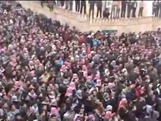 فري برس  إدلب معرة النعمان تشييع الشهداء بمشاركة الجيش الحر 7 2 2012