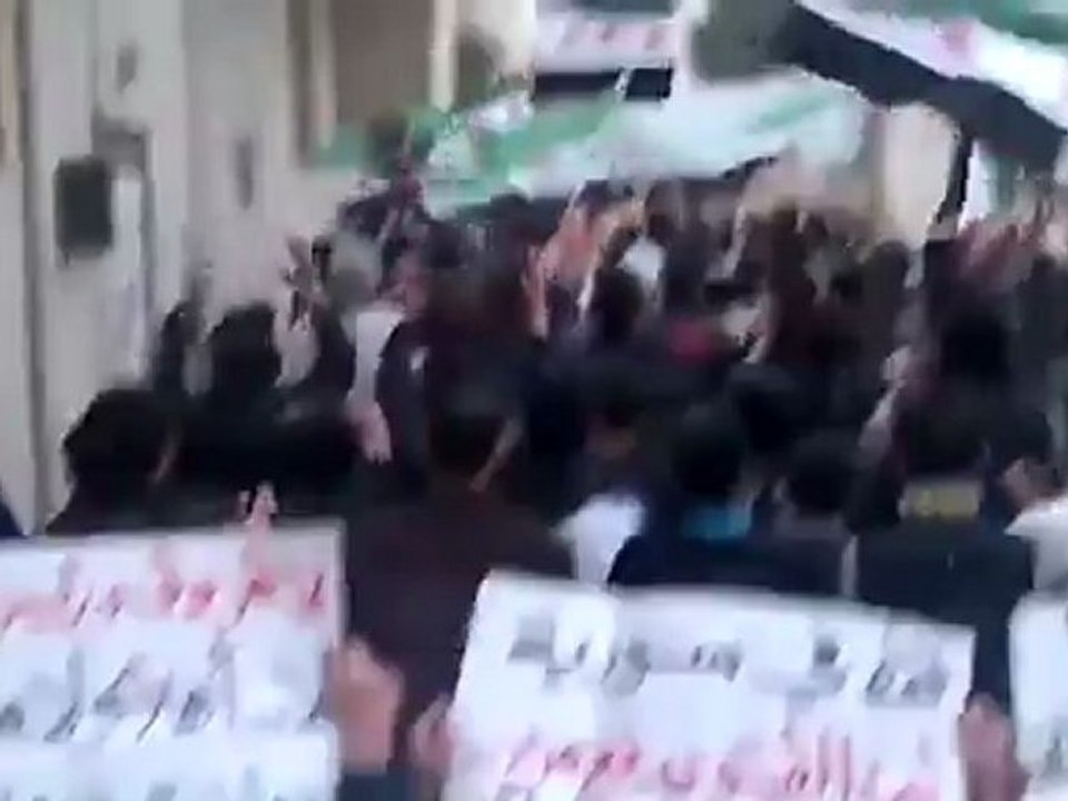 فري برس  مظاهرة حي القدم بدمشق نددت بالموقف الروسي والصيني 7 2 2012