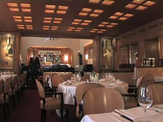 Relais Plaza - Les 50 Restaurants qui font Paris / Snob