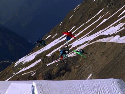 Freestyle Skiing Madness in Kaunertal - Legs of Steel - Park clip