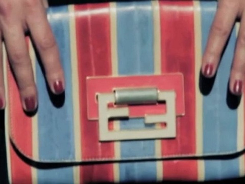 L'Officiel - Les accessoires d'Avril 2011