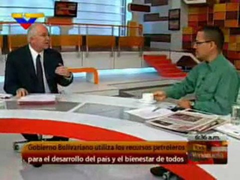(VIDEO) Toda Venezuela entrevista al el ministro Rafael Ramírez 09.02.2012 1/2