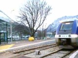 train a destination de romans bourg de peage en gare de l'argentiere les ecrins