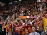 Galatasaray - CSKA maçındaki muhteşem Gençlik Marşı.