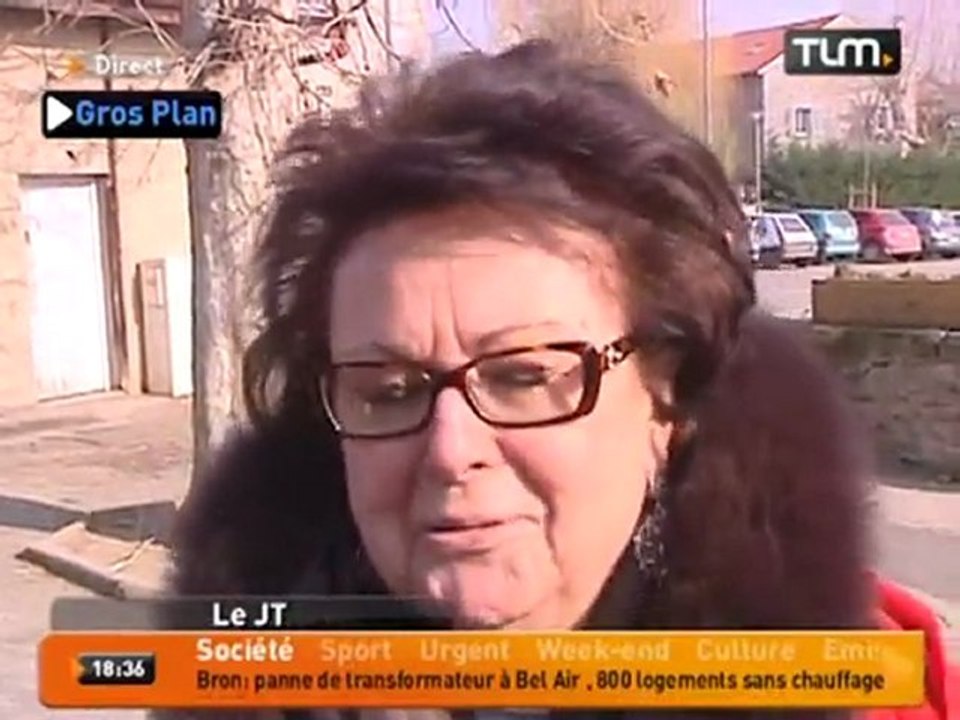 Christine Boutin chasse les signatures