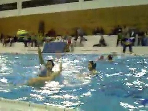 Match Water Polo AWPCvsCARENTAN 2012 02 04 2eme Quart temps 3-3