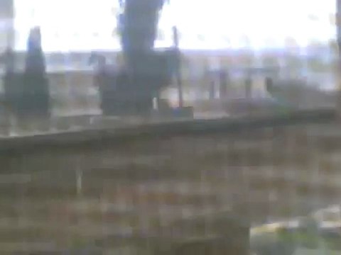 فري برس إدلب معرة النعمان اقتحام الدبابات للمدينة 9 2 2012