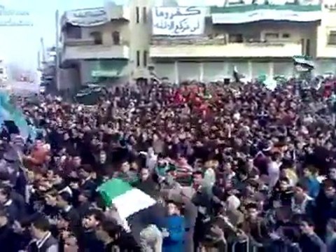 فري برس إدلب ـ بلدة كفرروما ـ الموت ولا المذلة مظاهرة حاشدة نصرة لأهلنا في حمص 9 ـ 2 ـ 2012
