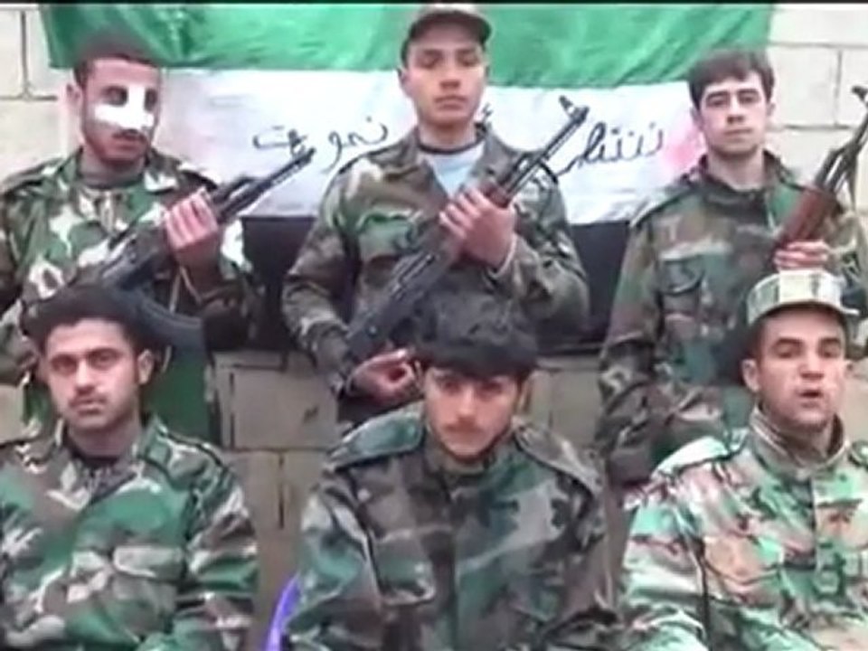 فري برس   ادلب ـ انشقاق مجموعة من الجنود وانضمامهم إلى الجيش الحر 9 ـ 2 ـ 2012