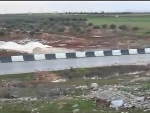 فري برس إدلب ـ اشتباك الجيش الحر مع كتائب الاسد في سراقب 9 ـ 2 ـ 2012