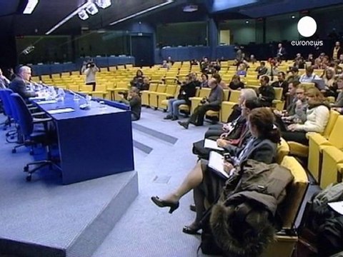 Eurozone finance ministers delay Greek bailout