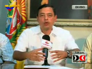 (VIDEO) Rafael Isea  Oposición está usando muerte de neonatos en Maracay como elemento perverso en su campaña electoral