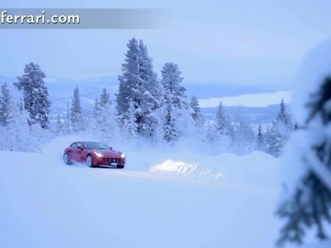Autosital - Markku Alen au volant de la Ferrari FF sur la neige du nord de la Suède