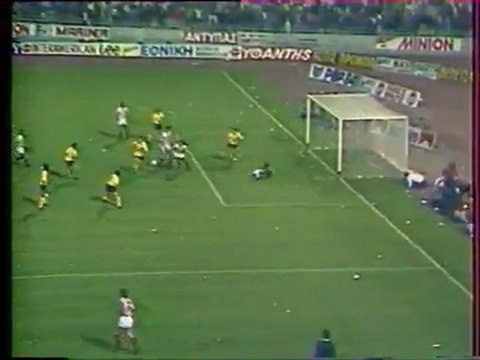 1988-89 OLYMPIAKOS - AEK 0-1