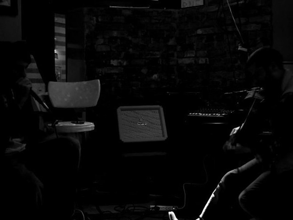 kus & Bertho at Vagabond bar, NYC