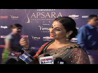 Red Carpet Of 'Apsara Awards 2012'