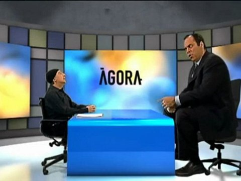 TV3 - Polònia - Llach va a l' Àgora a parlar del seu llibre