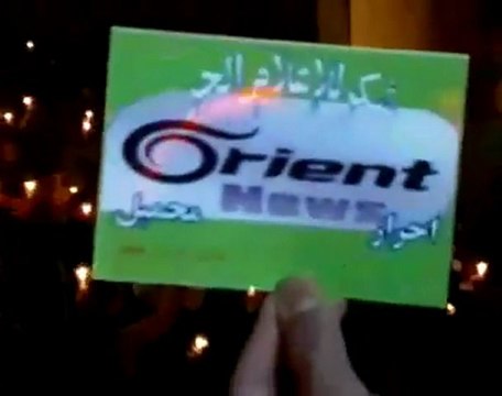 فري برس مظاهرة مسائية إدلب محمبل نصرة لحمص 9 2 2012