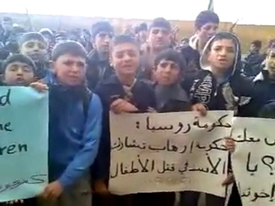 فري برس   كفرعويد مظاهرة طلابية خميس الغضب من إيران 9 2 2012