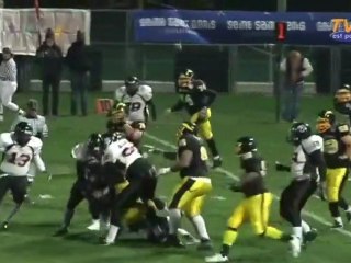 TVM Est Parisien Foot US  débuts réussis pour le Flash de La Courneuve