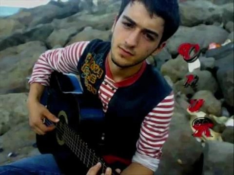 Onur Koc - Bir Resmin Bile Yok