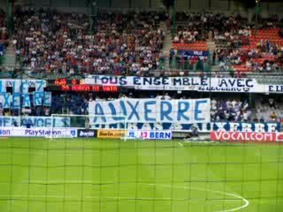 Entrée joueurs match AJA-ASM, 9-9-06