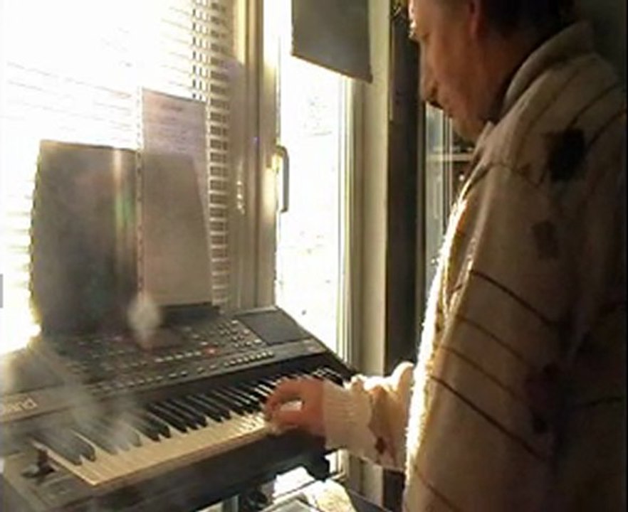 "industriel" de l'album Revolution de jean-Michel Jarre.