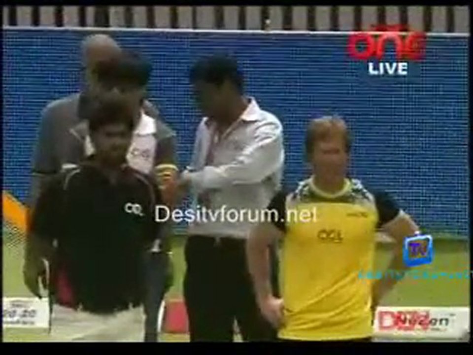 Karnataka Bulldozers vs.Mumbai Heroes - Karnataka Inning Ov05-06