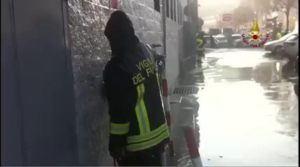 Gevova - Emergenza ghiaccio - VVF Intervento su idrante in perdita