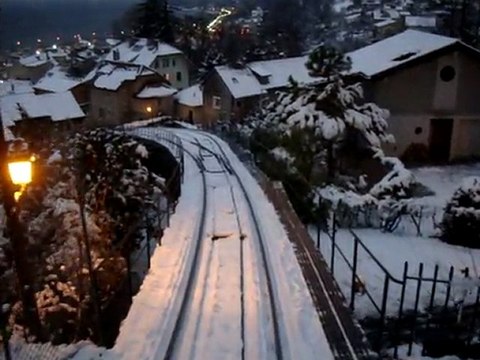 THONON LES BAINS SOUS LA NEIGE DE FEVRIER 2012