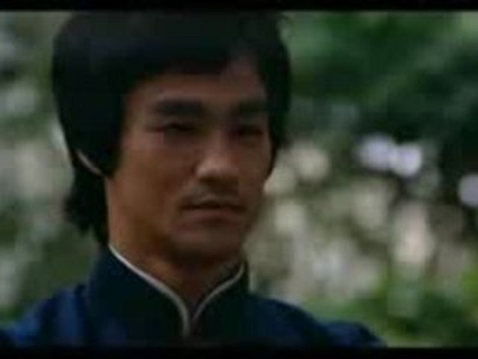 Dis bonjour a Bruce Lee