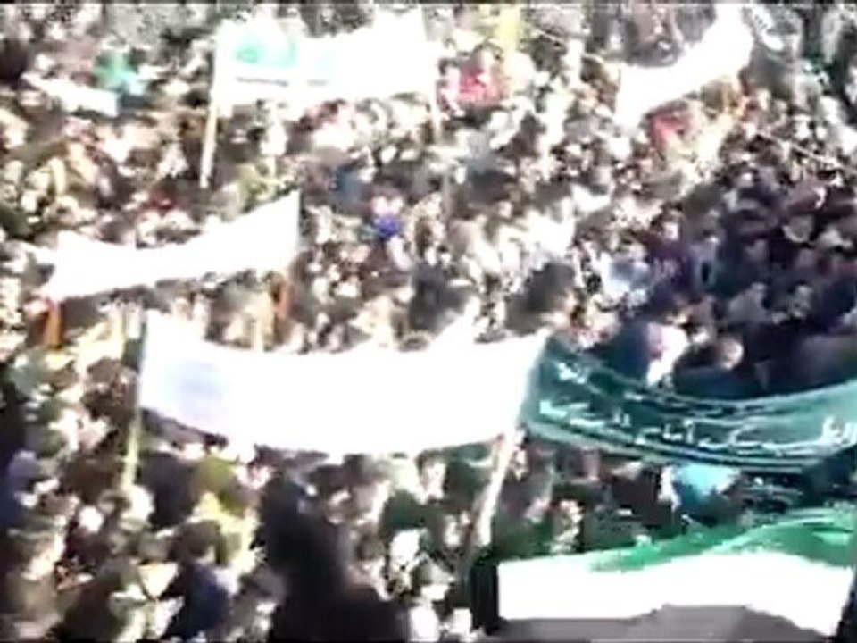 فري برس   حمص الحولة المحتلة    جمعة روسيا تقتل اطفالنا 10 2 2012 ج1