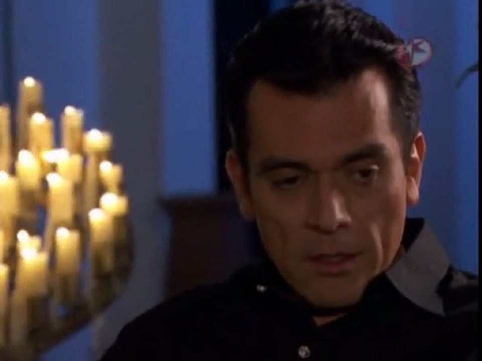 Rogelio rompe el contrato
