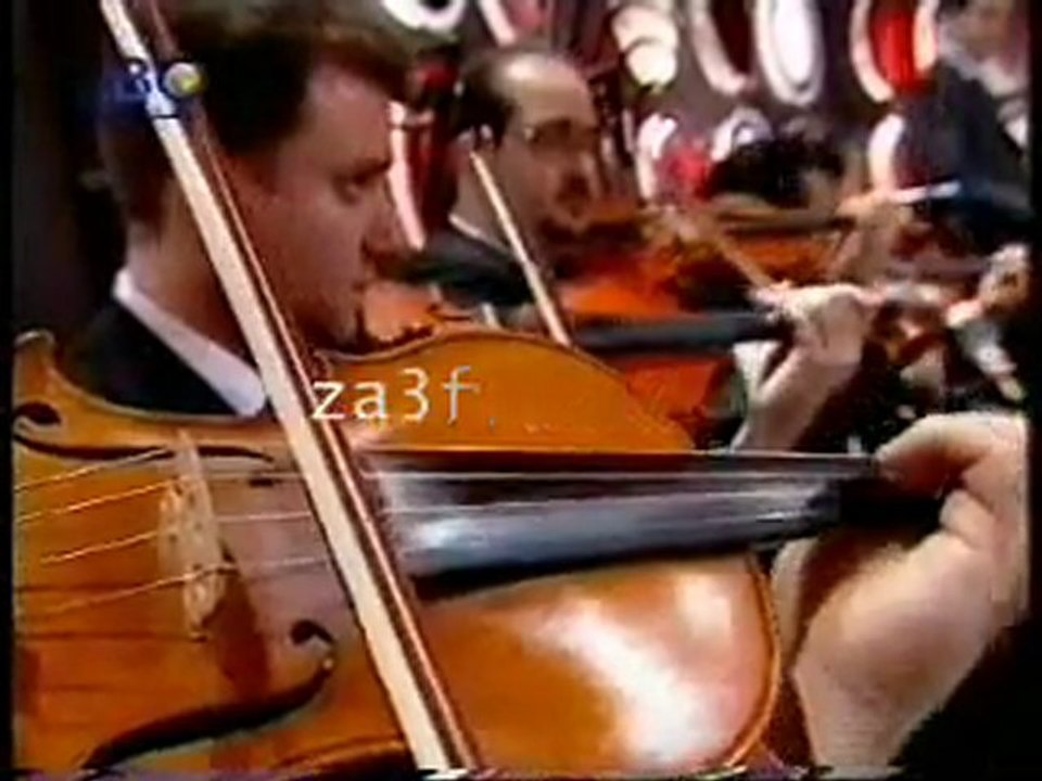 sofia sadek e3tazalt el gharam