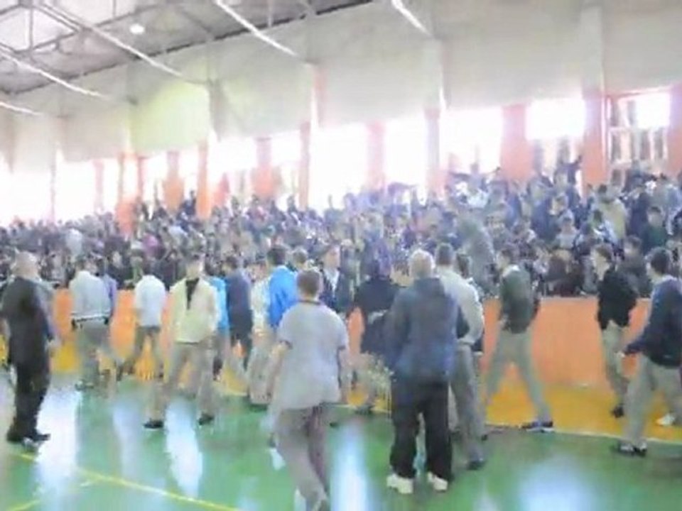KADRİ YILMAZ ANADOLU LİSESİNDE FUTSAL OLAYLARI