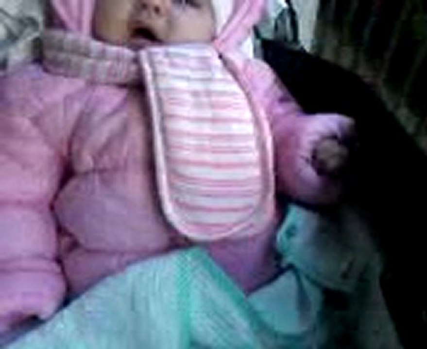 UNA BIMBA BELLISSIMA