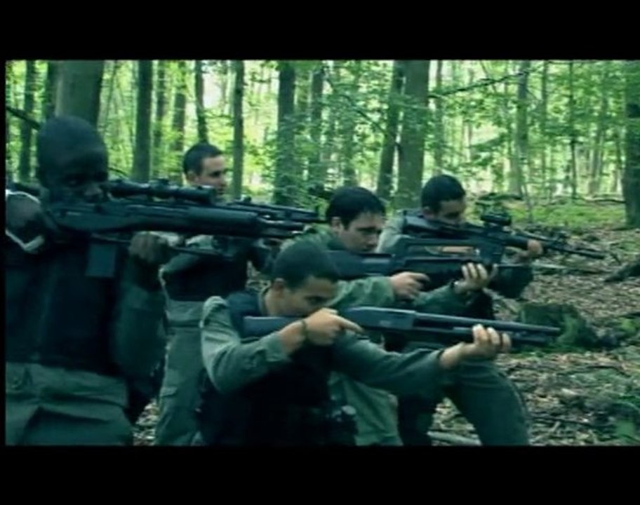 FRERES D'ARMES