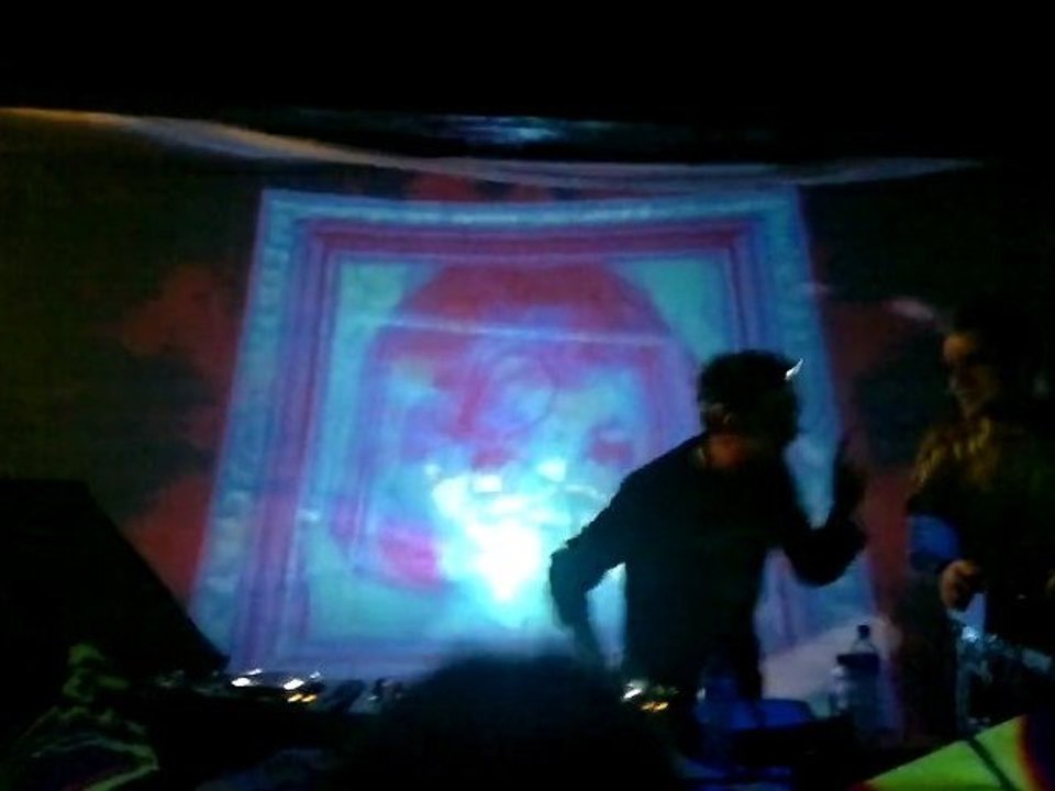 Dj Psyberpunk Feat Nataraja video The Shamania 2012 prison de moudon