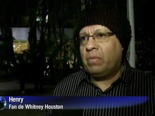 Les fans pleurent la disparition de Whitney Houston