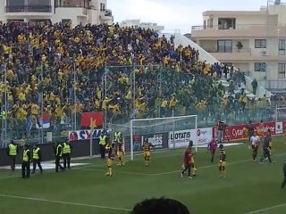 Τα όλε-όλε της ΑΕΛ