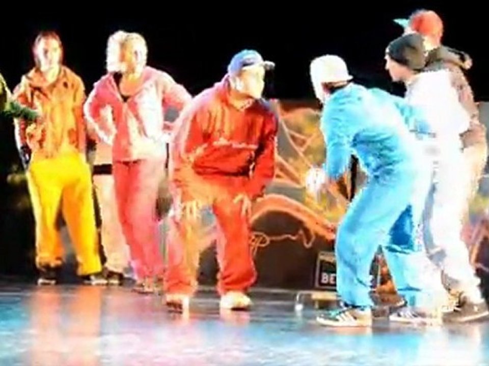 "Ça bouge à Pont !" Scène Ouverte HIP HOP - PONTARLIER - Théâtre B.Blier - 10.02.2012