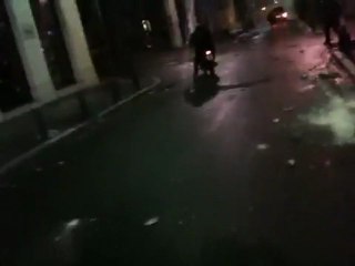 Σύνταγμα: Πέτρες στους δρόμους