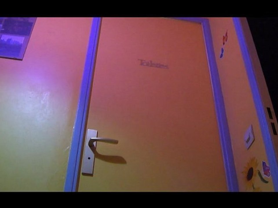 Quand Stitch va aux toilettes