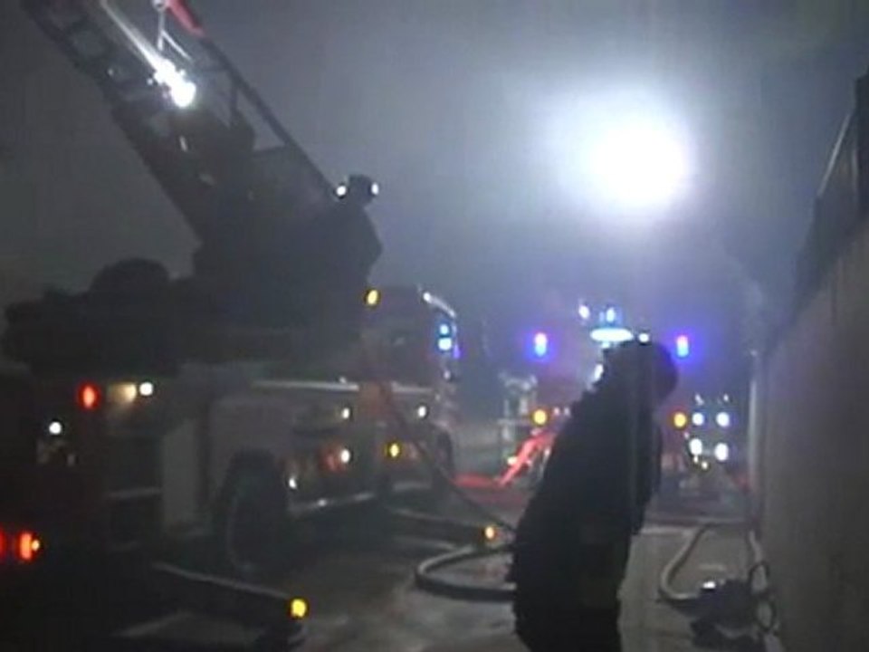 furioso incendio alla grigolin