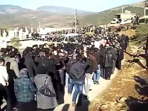 فري برس حلب عفرين تشييع الشهيد شيرزاد حاج علمدار 11 2 2012 جـ3